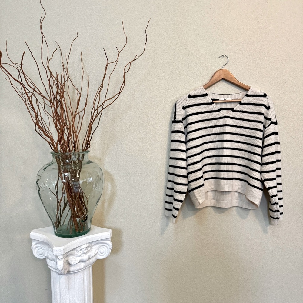 Uniqlo C striped sweater medium NWOT